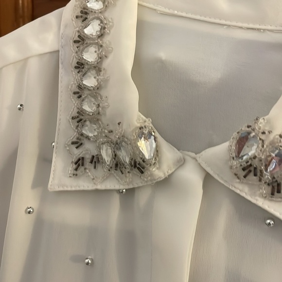 Blouse - Picture 2 of 5